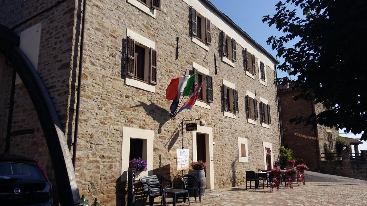 Locanda Del Borgo Prunetto エクステリア 写真