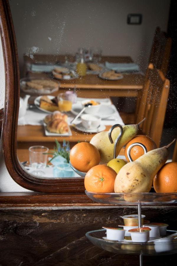 Locanda Del Borgo Prunetto エクステリア 写真